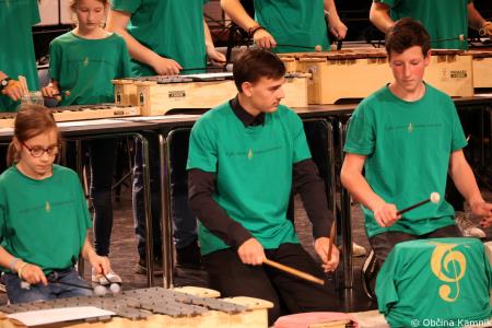 Koncert orkestrov in pevskega zbora Glasbene šole Kamnik  (6)